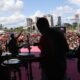 bloco-das-divinas-tetas-reune-multidao-na-esplanada-dos-ministerios