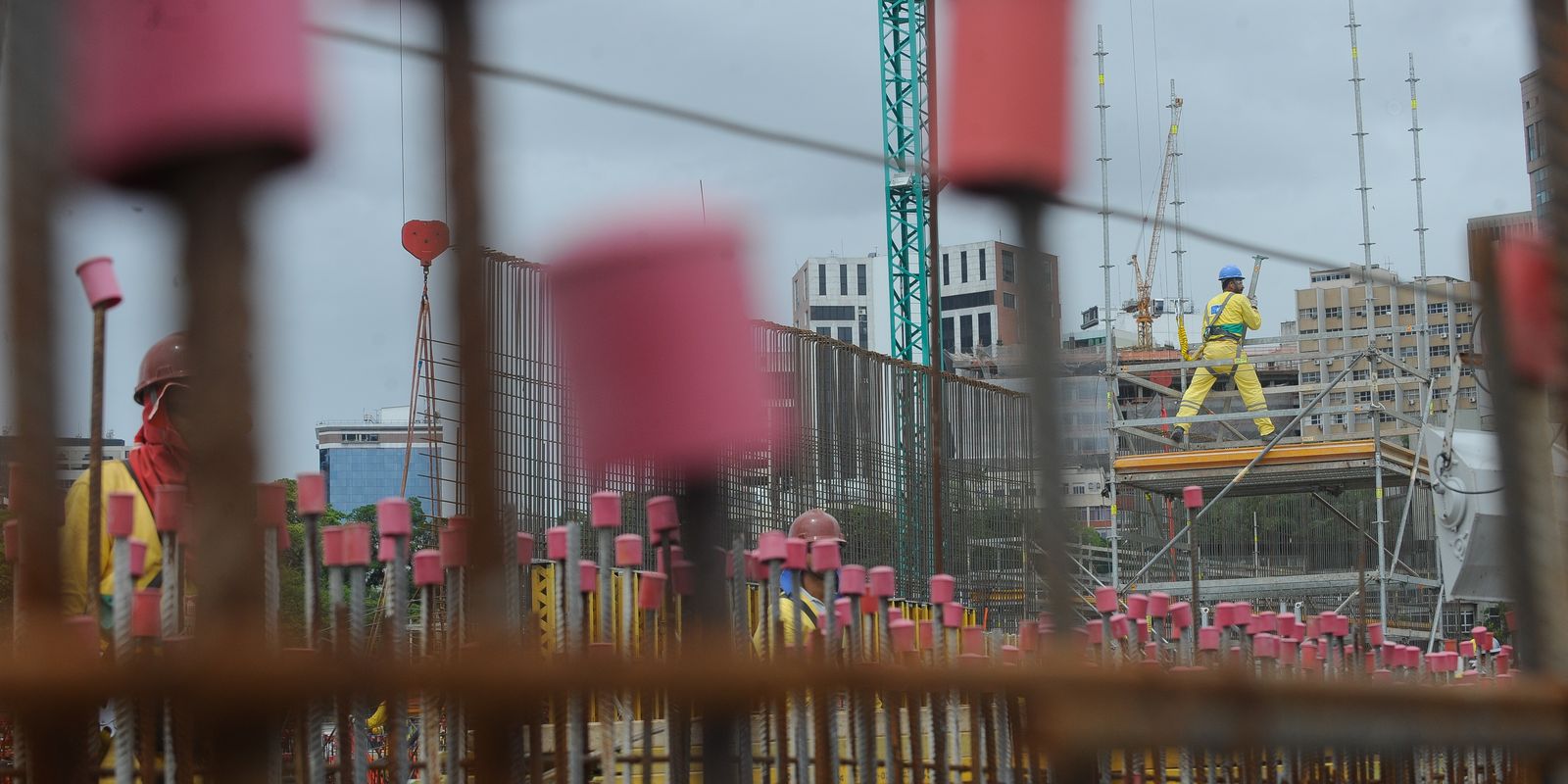 lula-revoga-reoneracao-de-17-setores-da-economia