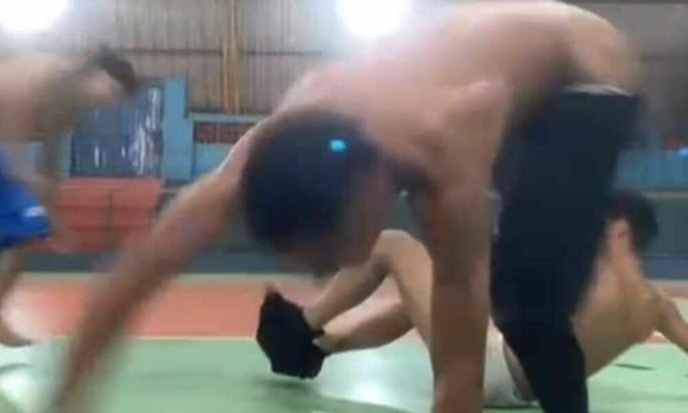 coordenador-de-esportes-de-sonora-e-exonerado-apos-alunos-gravarem-video-mostrando-as-partes-intimas