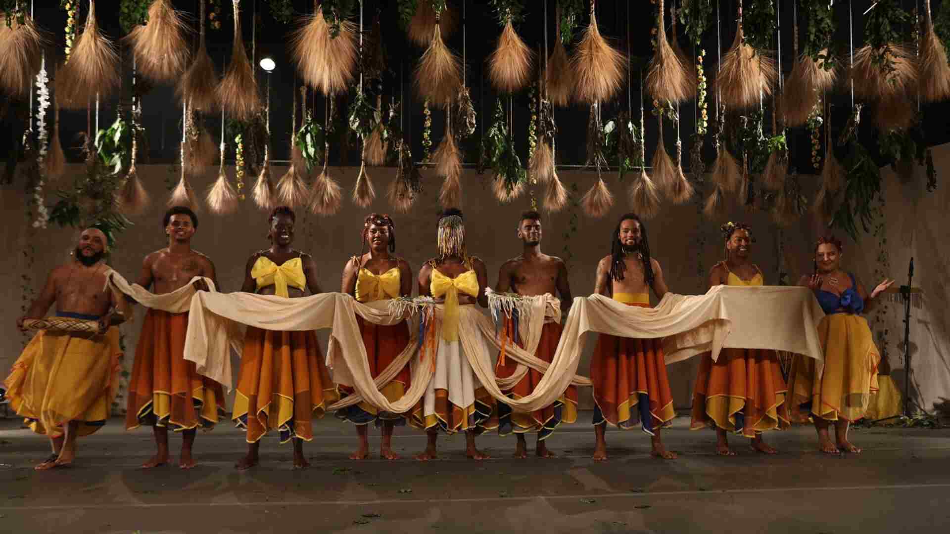 grupo-negao-encanta-publico-em-espetaculo-da-'semana-pra-danca-2024'