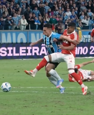 em-classico-bastante-nervoso,-gremio-e-internacional-ficam-no-empate-no-brasileirao
