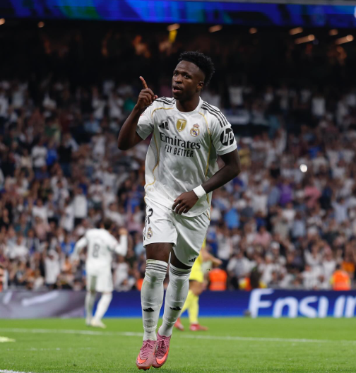 vini-jr.-marca-2-vezes-na-vitoria-do-real-madrid-sobre-o-villarreal-no-espanhol