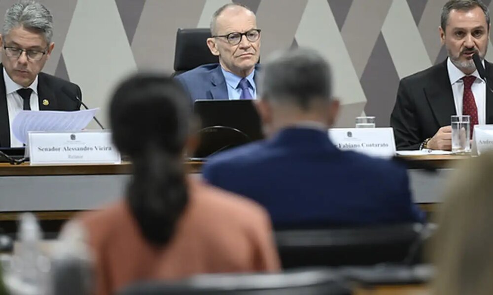 crime-organizado:-cpi-convida-moraes-e-toffoli-para-falarem-do-master