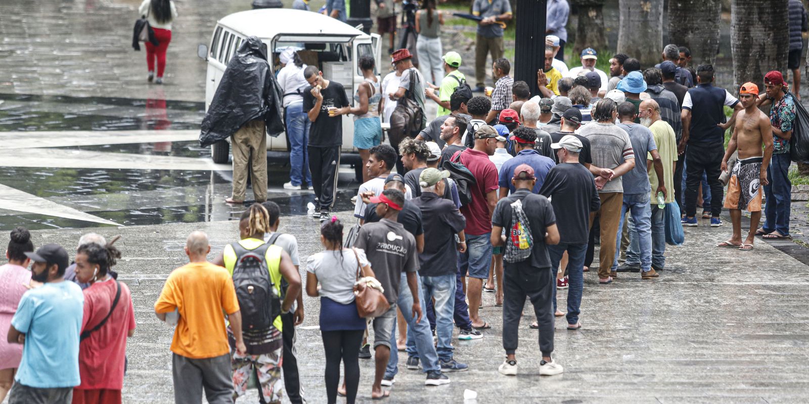 populacao-em-situacao-de-rua-passa-de-388-mil-em-maio;-sp-lidera