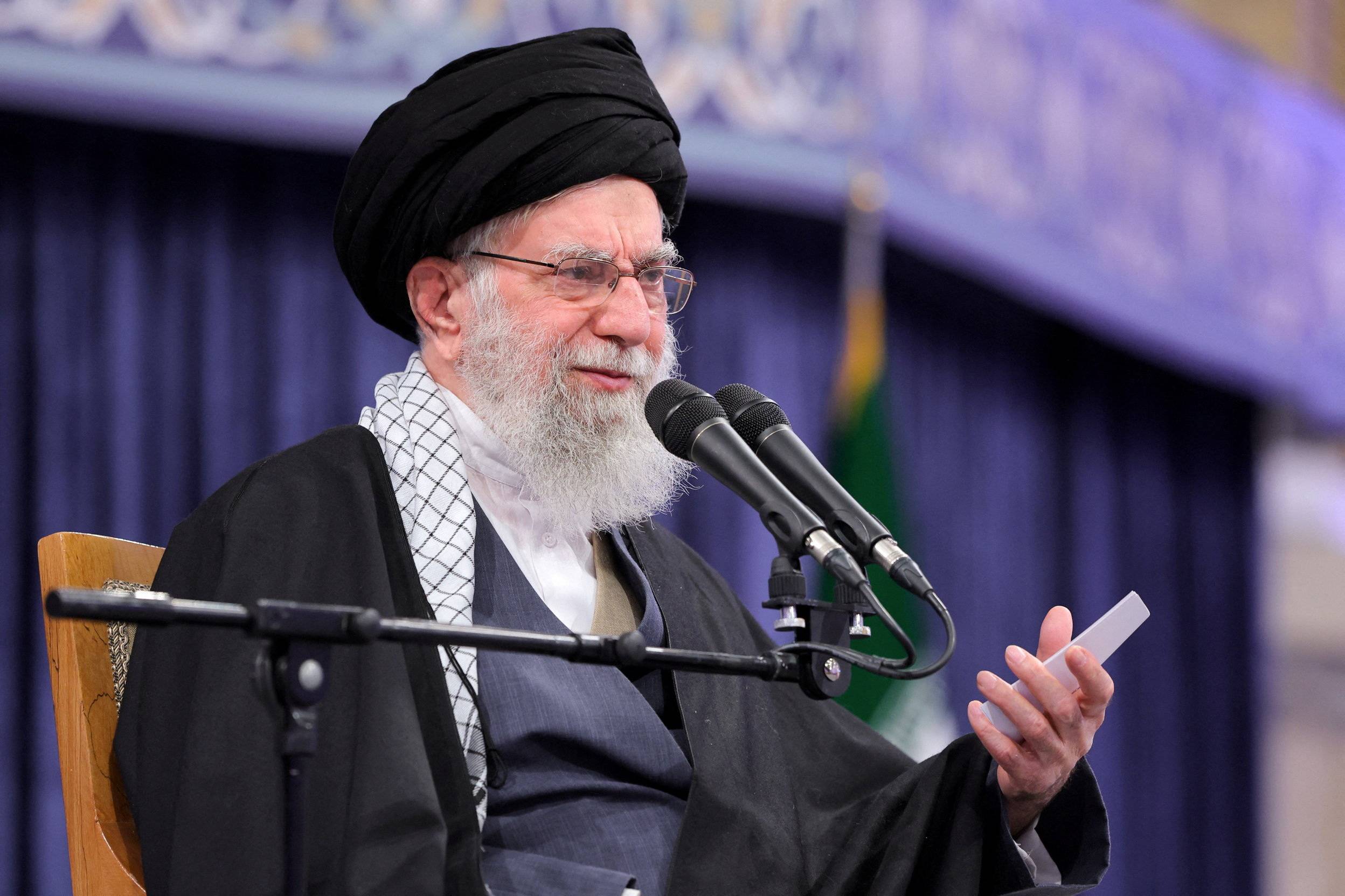 funeral-do-aiatola-ali-khamenei-tera-inicio-em-4-de-julho;-enterro-sera-no-dia-9