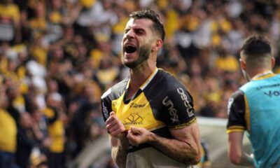 criciuma-vence-e-retorna-a-serie-a-do-brasileirao