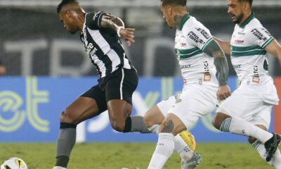 brasileiro:-botafogo-pega-coritiba-tentando-voltar-a-luta-pelo-titulo