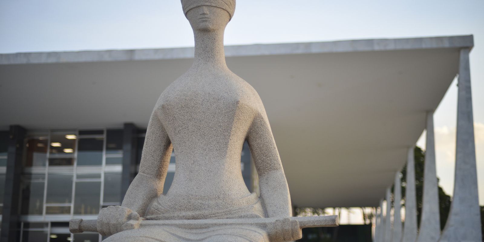 em-dezembro,-stf-julga-licenca-paternidade,-estatais-e-agenda-verde