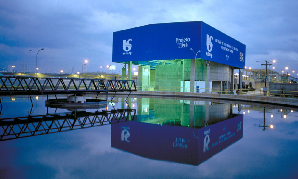 dividendos-da-sabesp-(sbsp3)-vao-aumentar-apos-privatizacao?-analistas-veem-melhora,-mas-nao-para-ja