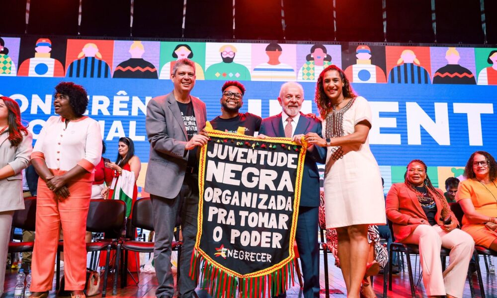 lula-pede-jovens-politizados-e-dialogo-com-quem-pensa-diferente