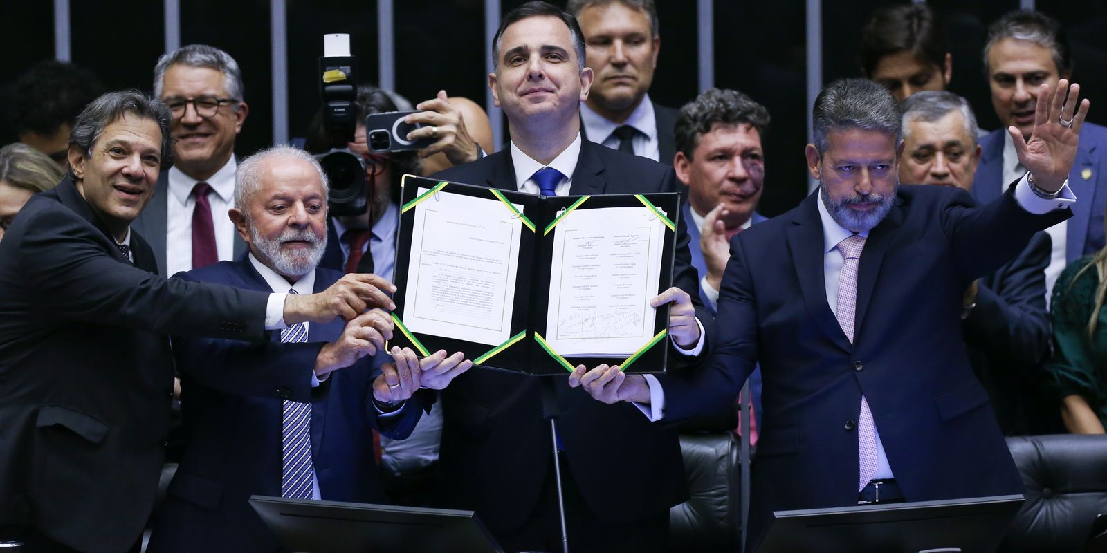 congresso-promulga-emenda-constitucional-da-reforma-tributaria