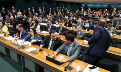 comissao-do-congresso-aprova-relatorio-do-orcamento-de-2024