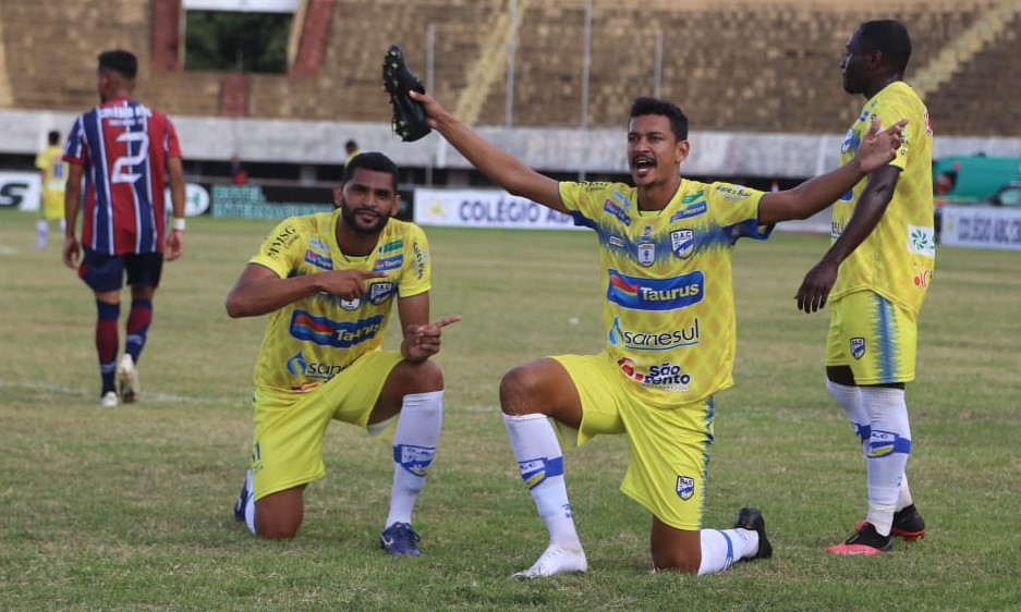 dourados-ac-inicia-preparacao-para-o-campeonato-estadual-dia-27-|-portal-prefeitura-de-dourados