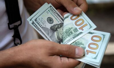 dolar-sobe-para-r$-4,91-no-primeiro-dia-util-do-ano