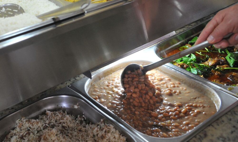 dieese:-preco-da-cesta-basica-diminuiu-em-15-capitais-em-12-meses