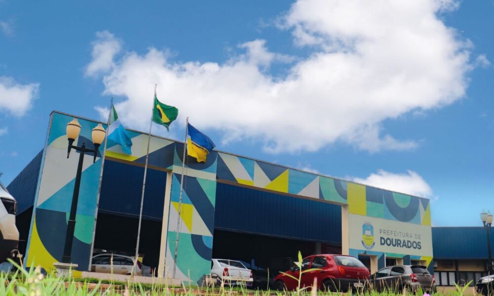 prefeitura-nomeia-325-profissionais-da-saude-e-educacao-|-portal-prefeitura-de-dourados