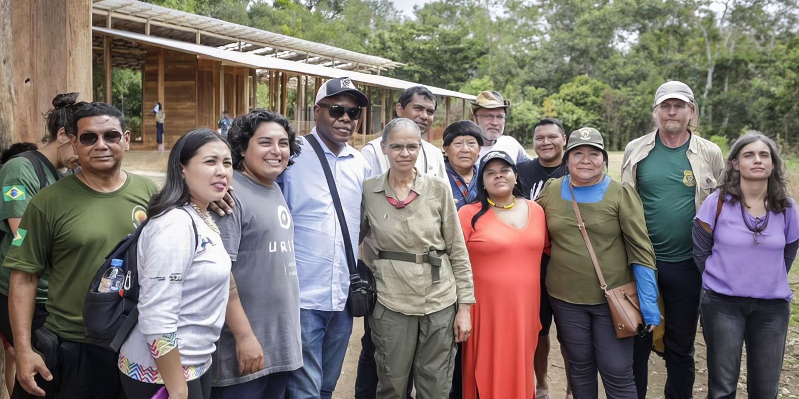 ministros-voltam-a-terra-indigena-yanomami-apos-reuniao-com-lula