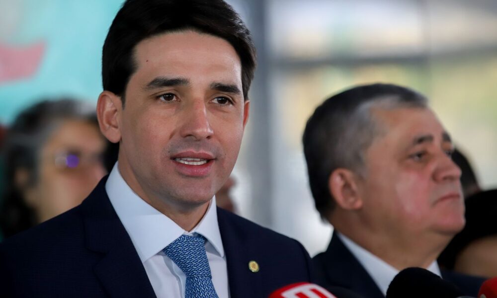 governo-estuda-fundo-de-ate-r$-6-bilhoes-para-financiar-aereas