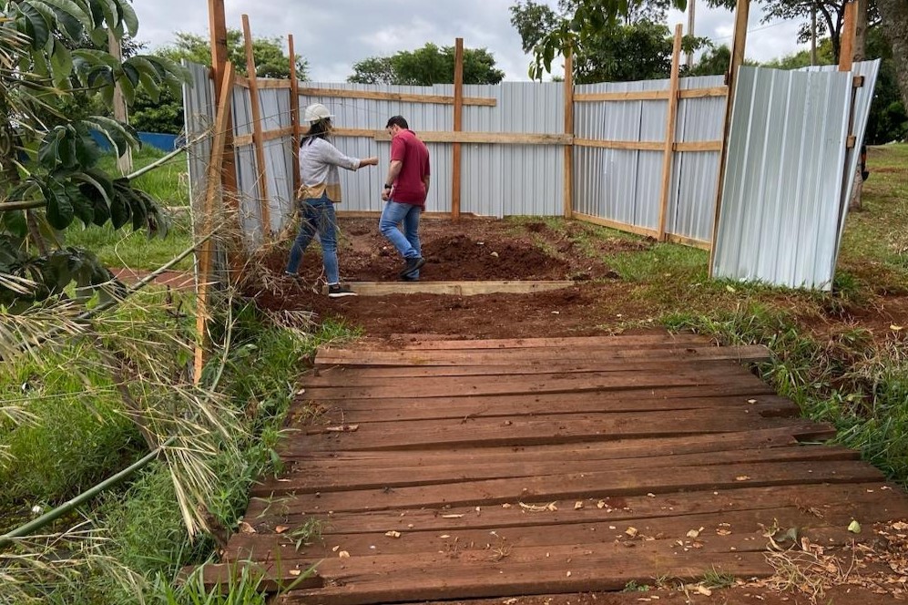 novas-pontes-do-parque-do-lago-serao-de-material-ecologicamente-correto-e-duravel-|-portal-prefeitura-de-dourados