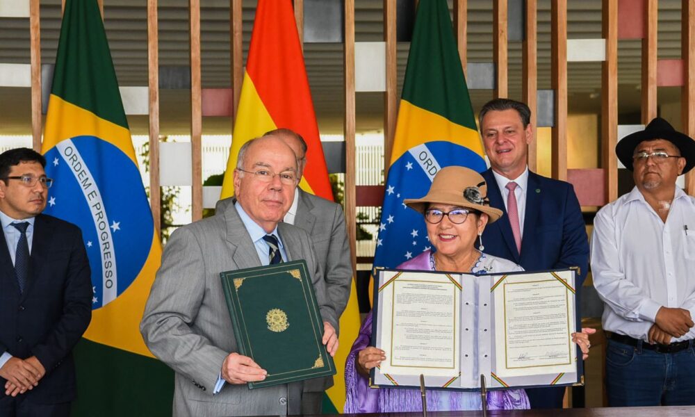 brasil-e-bolivia-assinam-acordo-para-ampliar-producao-de-fertilizantes