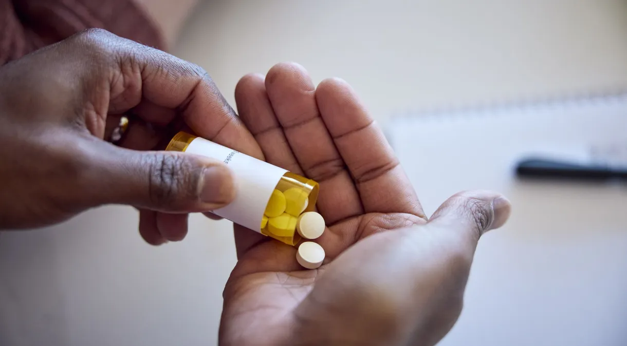 anvisa-aprova-primeira-terapia-alvo-para-tumores-solidos-com-mutacao-genetica-–-folha-de-dourados-–-noticias-de-dourados-ms-e-regiao