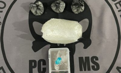 mulher-e-presa-em-flagrante-por-trafico-de-drogas-em-praca-de-nova-andradina