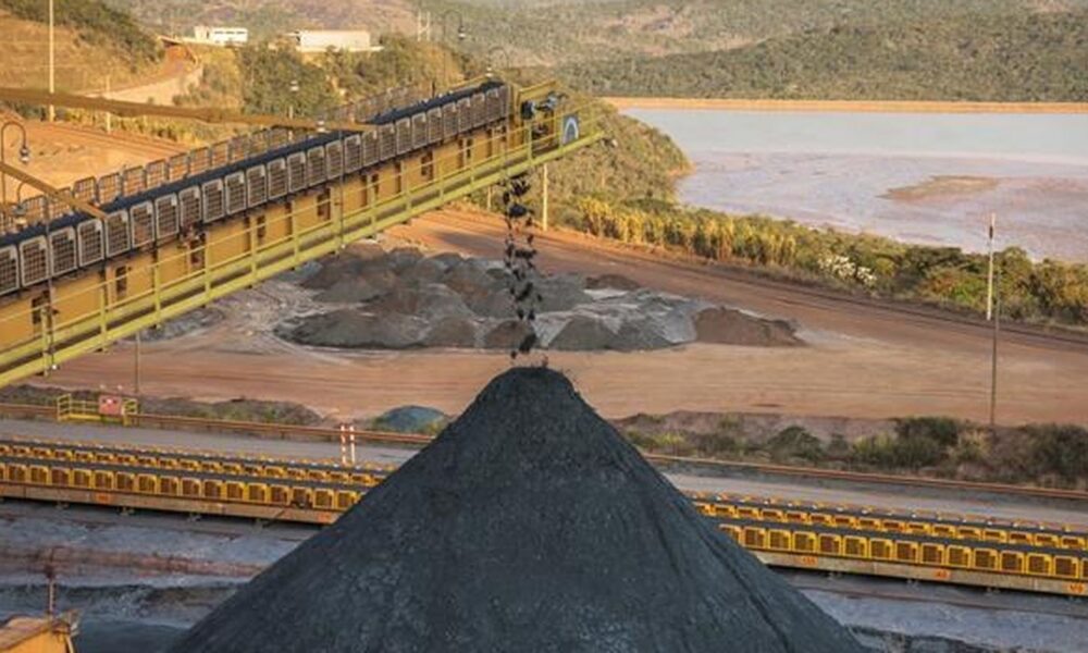 setor-de-mineracao-fatura-menos-devido-a-queda-de-precos-no-exterior