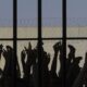 comissao-do-senado-aprova-fim-do-“saidao”-para-presos