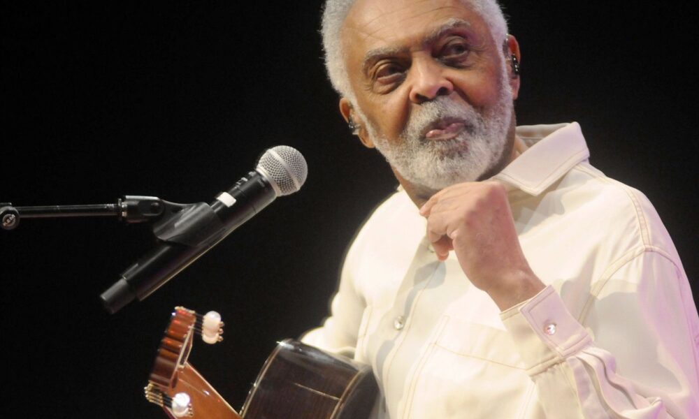 ufrj-concede-titulo-de-doutor-honoris-causa-a-gilberto-gil