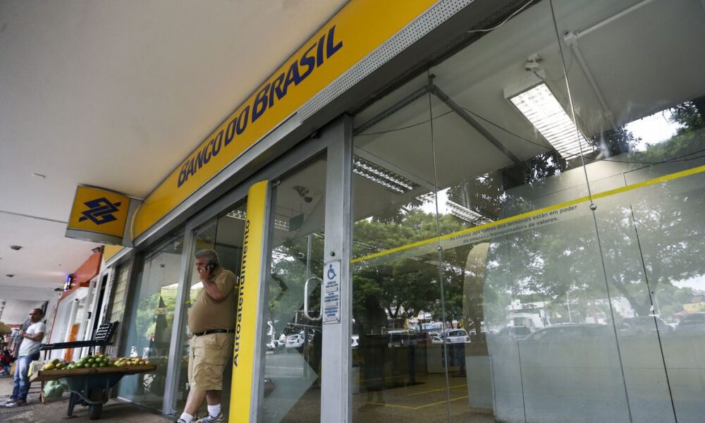 bancos-fecham-durante-carnaval-e-so-reabrem-na-quarta-feira-de-cinzas-–-folha-de-dourados-–-noticias-de-dourados-ms-e-regiao