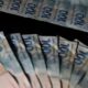 busca-por-credito-sobe-2%-em-janeiro-ante-dezembro,-mas-despenca-15%-ante-janeiro-de-2023
