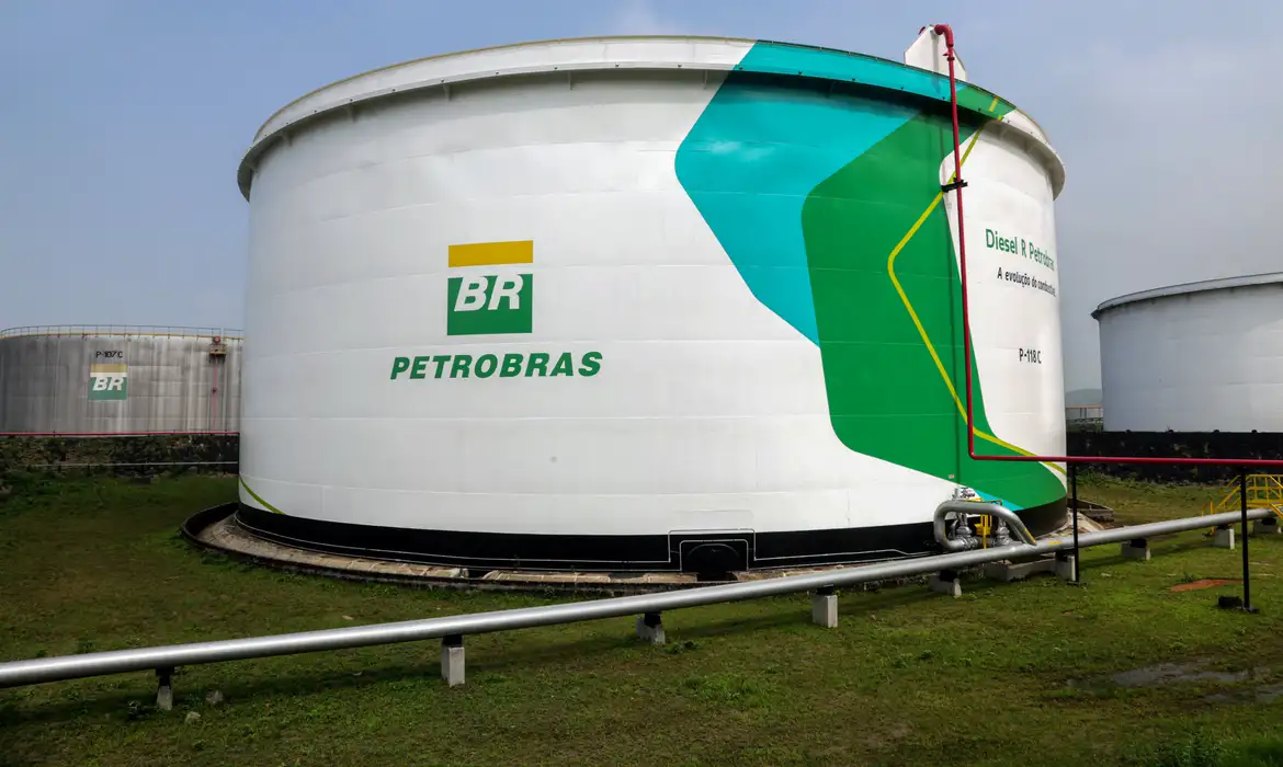 lava-jato-destruiu-4,44-milhoes-de-empregos-em-tres-anos,-aponta-estudo