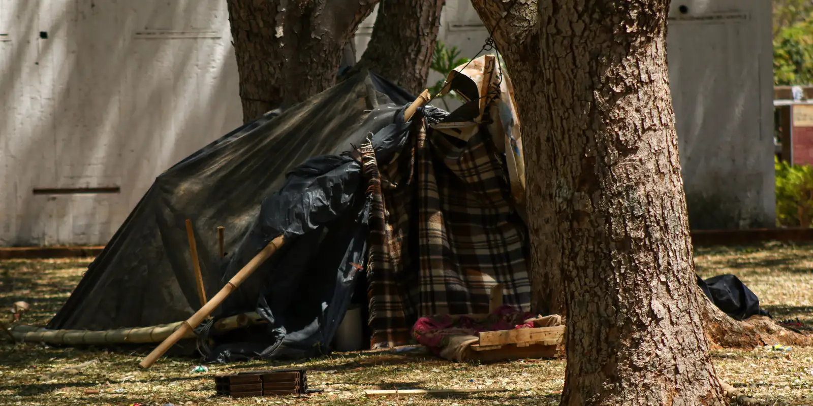 chuva-no-rio:-defensoria-cobra-protecao-a-pessoas-em-situacao-de-rua