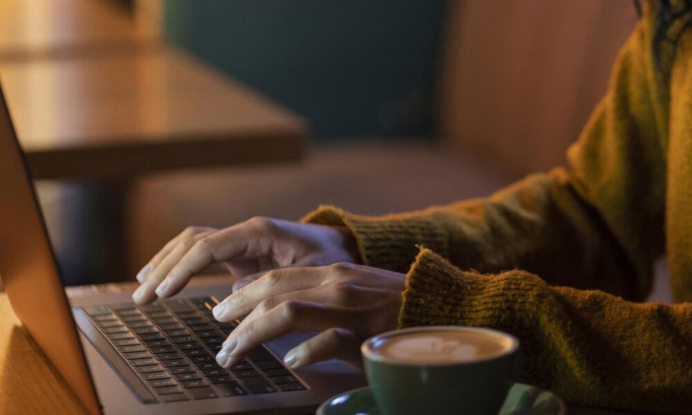 pesquisa-aponta-reducao-de-ataques-a-jornalistas-em-2023