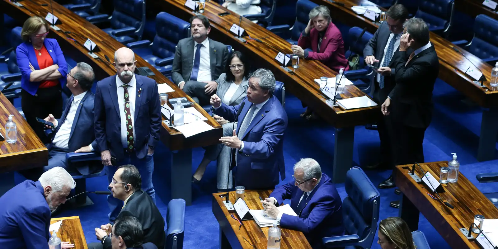 senado-aprova-pec-sobre-criminalizacao-da-posse-de-drogas