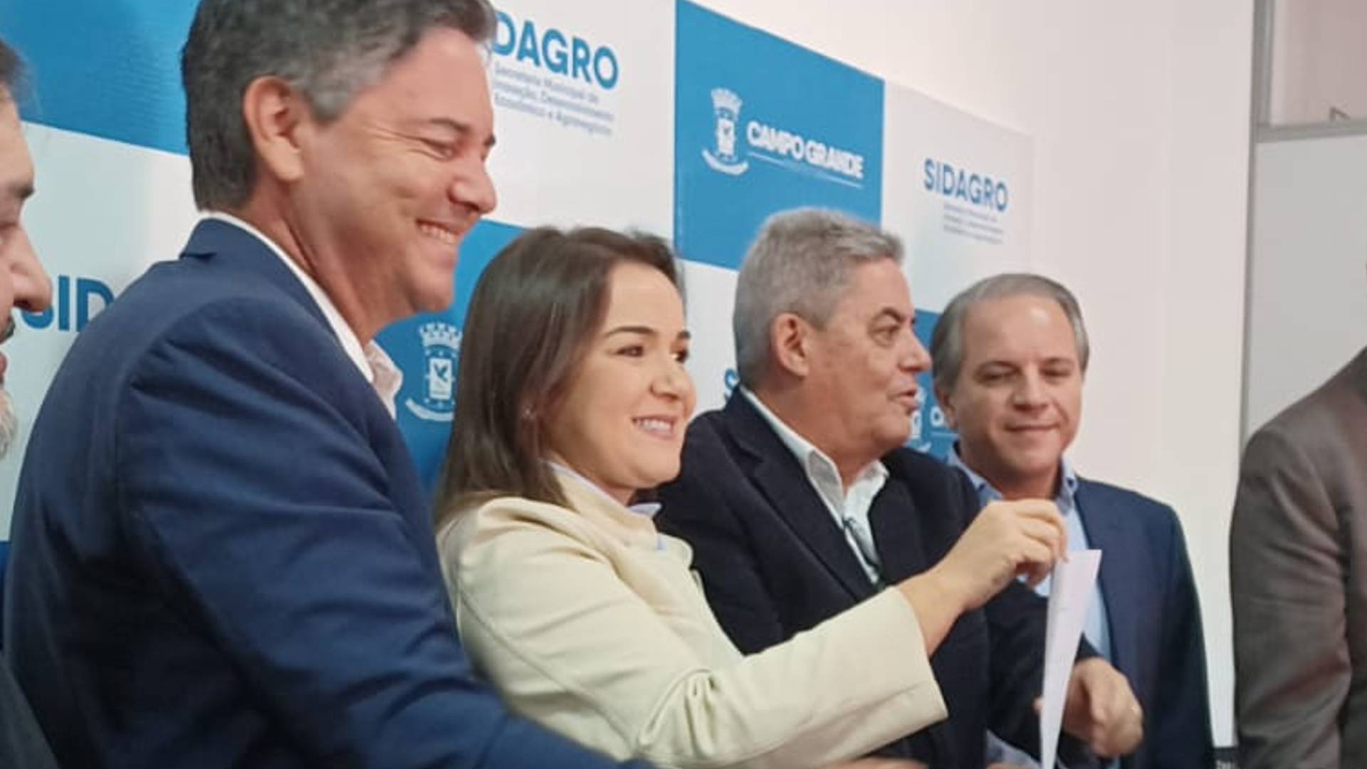 com-tres-nomeados-ligados-ao-pp,-adriane-diz-compor-secretariado-por-'competencia'