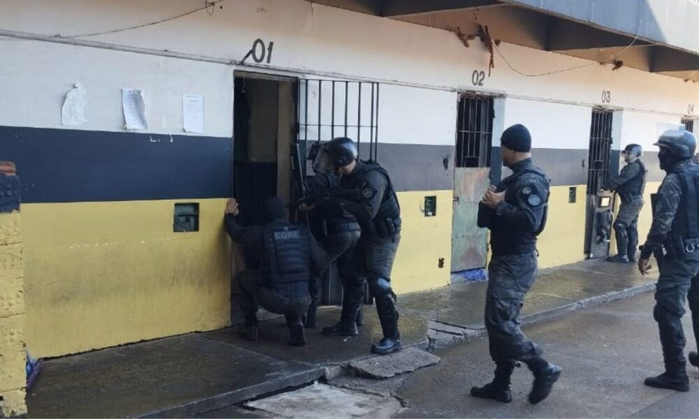 contra-comunicacao-entre-membros-de-organizacao-criminosa,-policia-penal-deflagra-4a-fase-da-operacao-mute