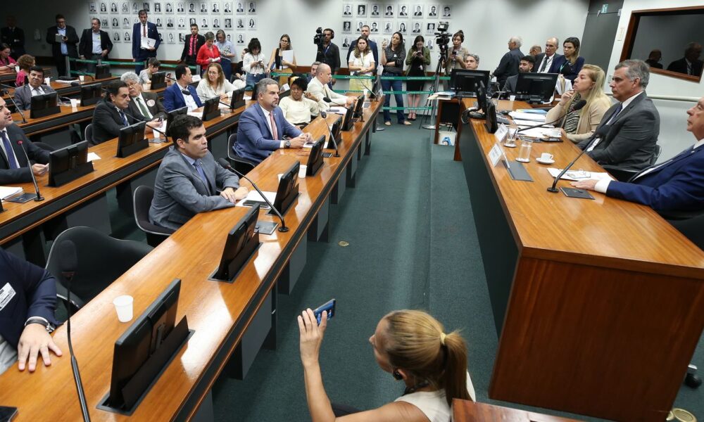 deputado-do-pt-completa-lista-triplice-para-relatar-cassacao-de-brazao