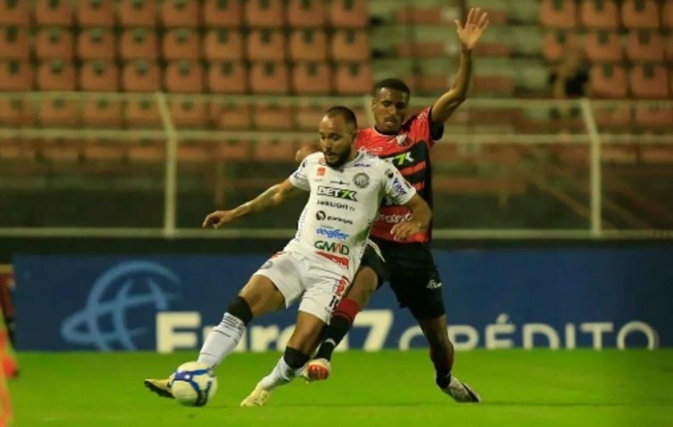 operario-pr-bate-o-ituano-e-emenda-a-segunda-vitoria-seguida-na-serie-b