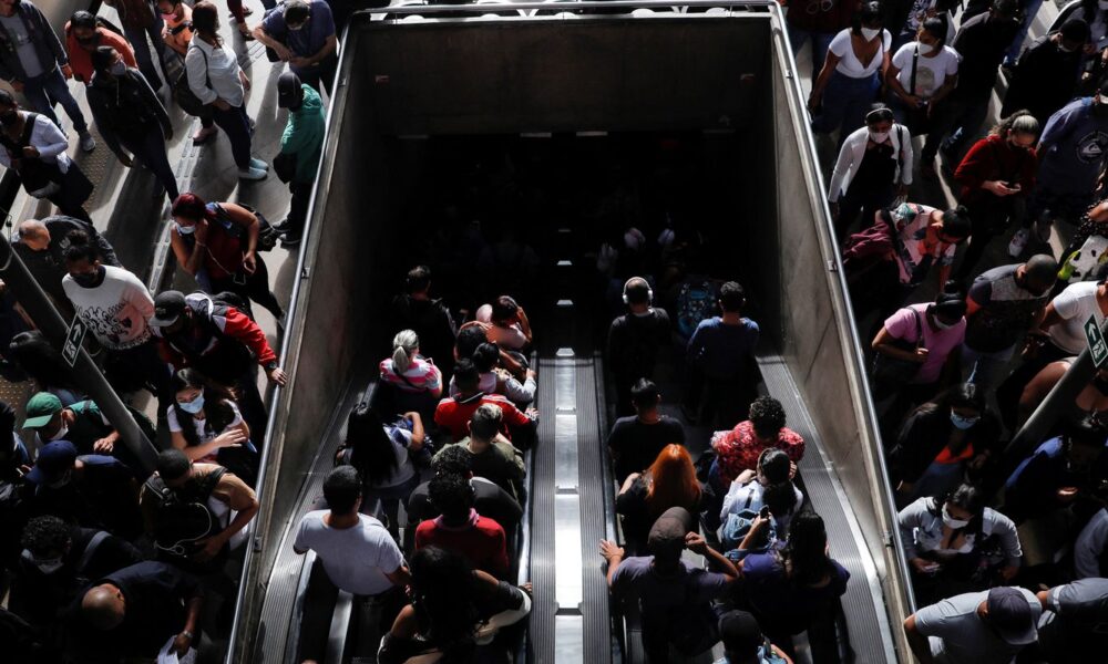 queda-da-desigualdade-acelera-crescimento-do-pais,-diz-economista