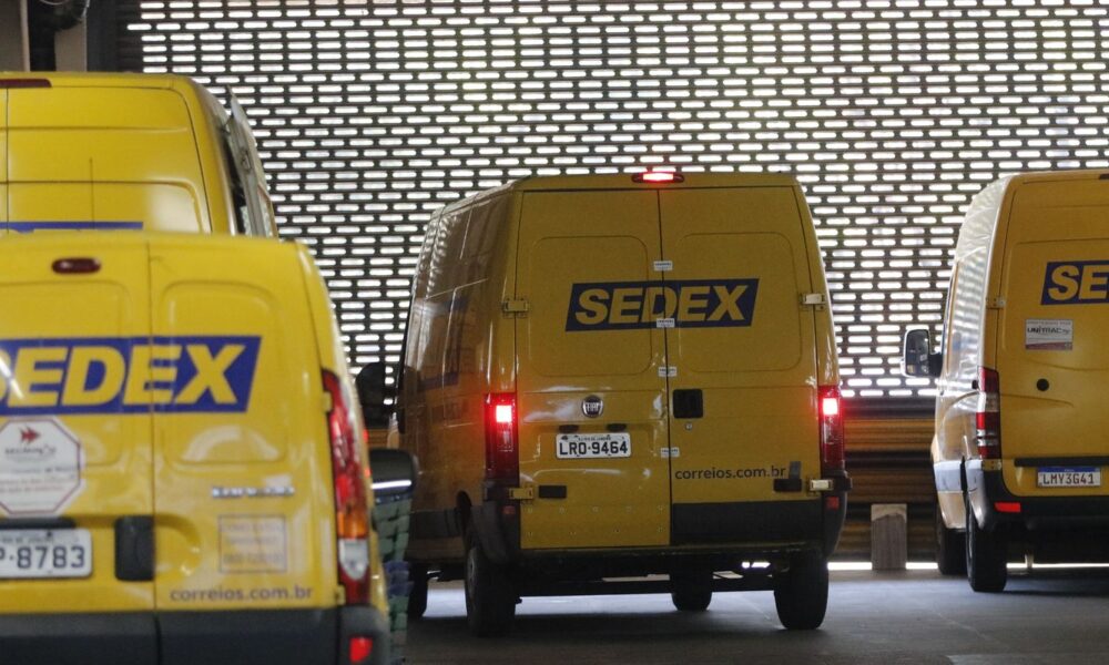 correios-recebem-doacoes-para-vitimas-das-chuvas-no-rio-grande-do-sul