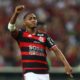 flamengo-afasta-crise-com-vitoria-de-2-a-0-contra-timao-no-brasileiro