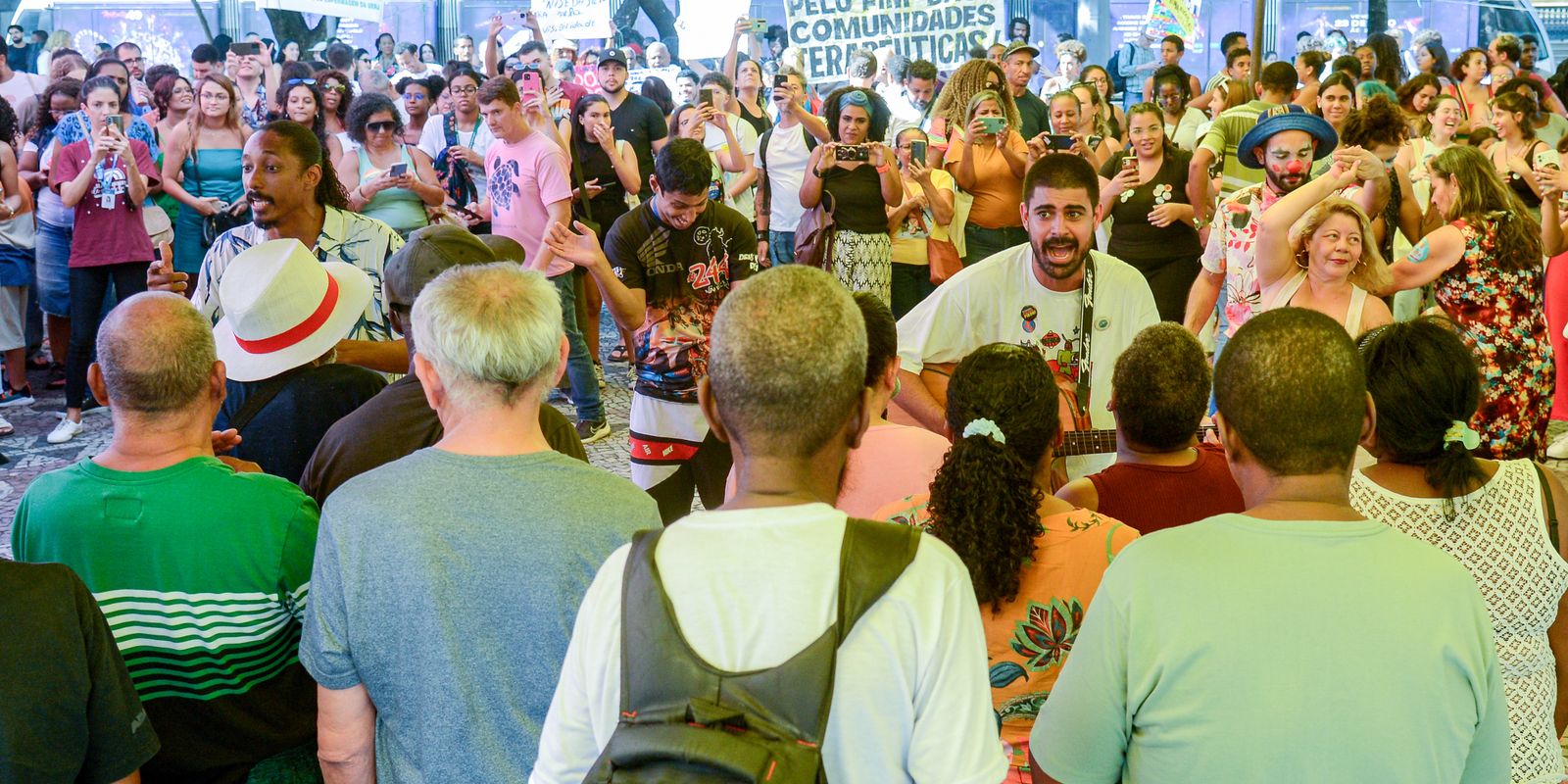 luta-antimanicomial-e-celebrada-com-atividades-culturais-na-cinelandia