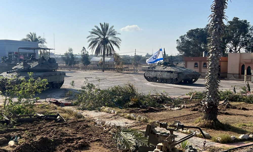 israel-lanca-novos-ataques-a-gaza-enquanto-enviado-dos-eua-se-encontra-com-netanyahu