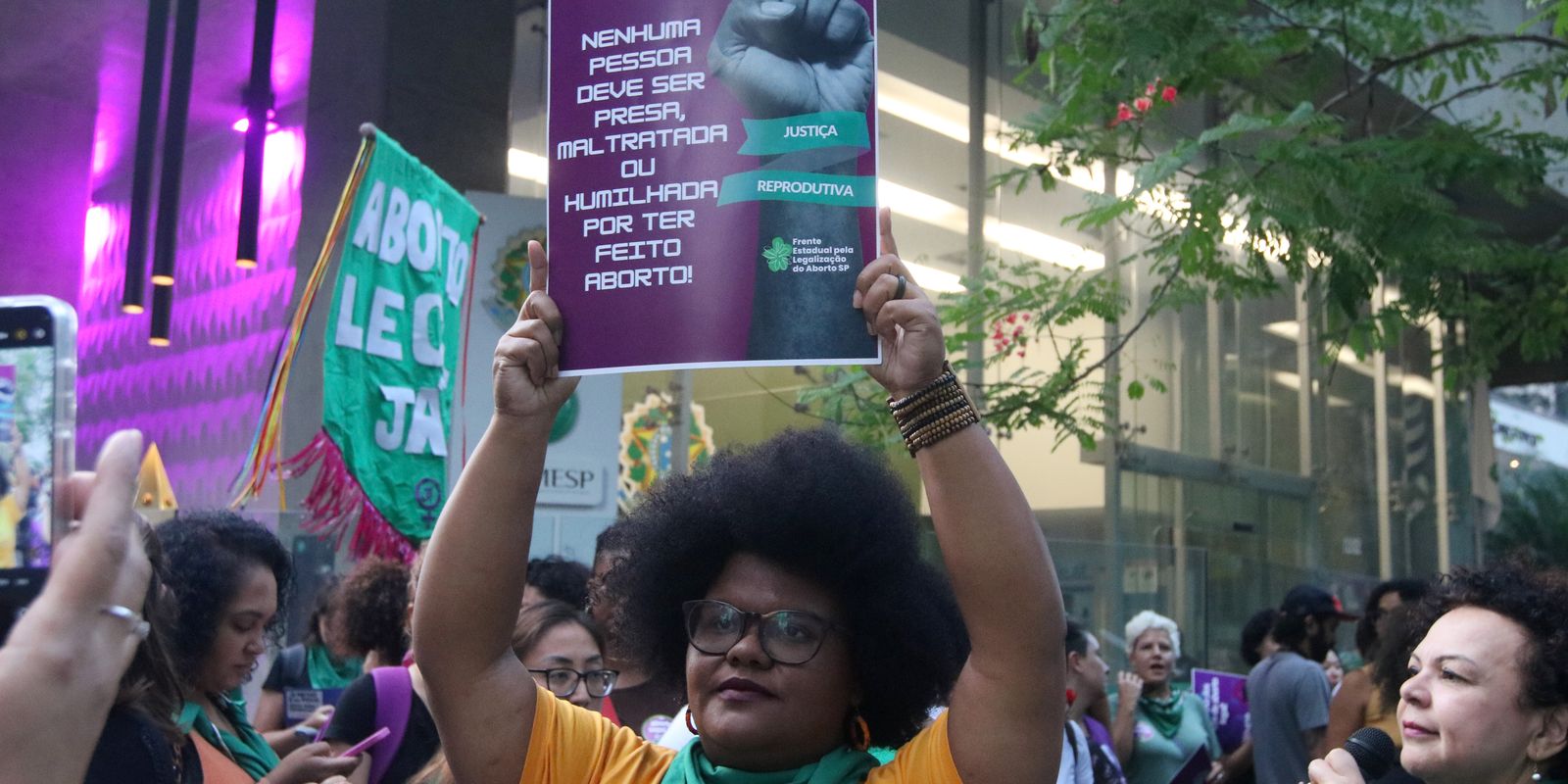 moraes-suspende-processos-baseados-em-norma-que-proibe-a-assistolia