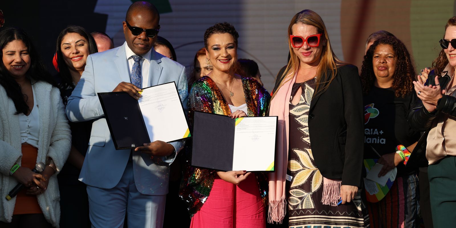 em-feira-da-diversidade,-ministro-diz-que-quer-pais-sem-“medo-de-amar”