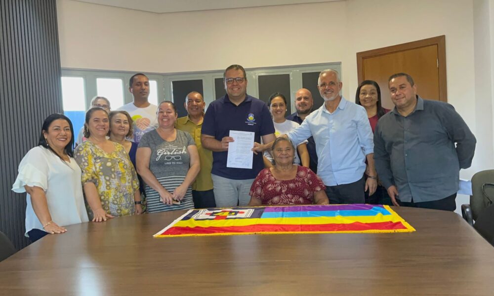 lei-que-institui-dia-municipal-da-boa-acao-e-assinada-|-portal-prefeitura-de-dourados