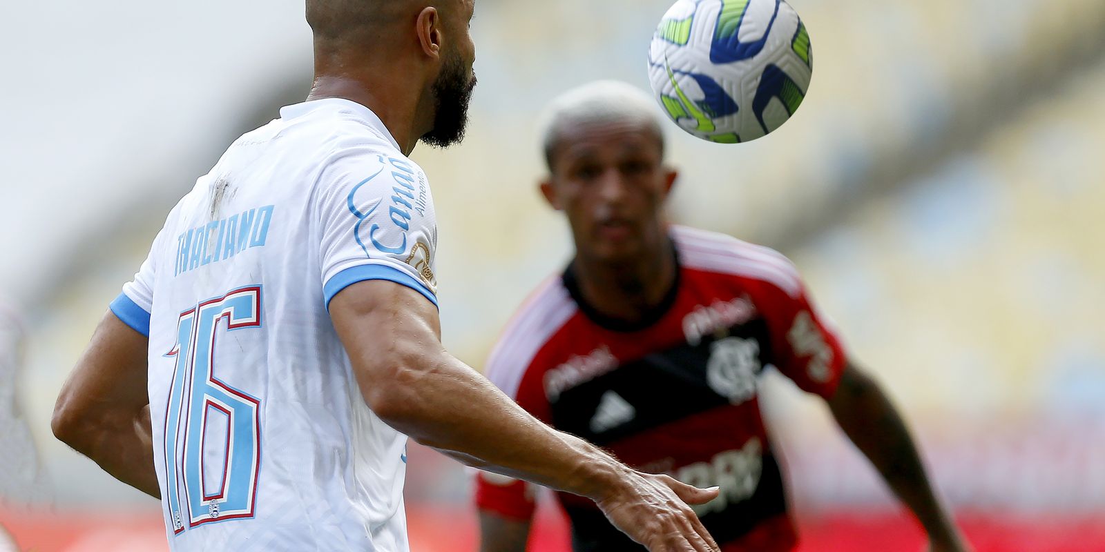 de-olho-na-lideranca-do-brasileiro,-fla-e-bahia-jogam-no-maracana