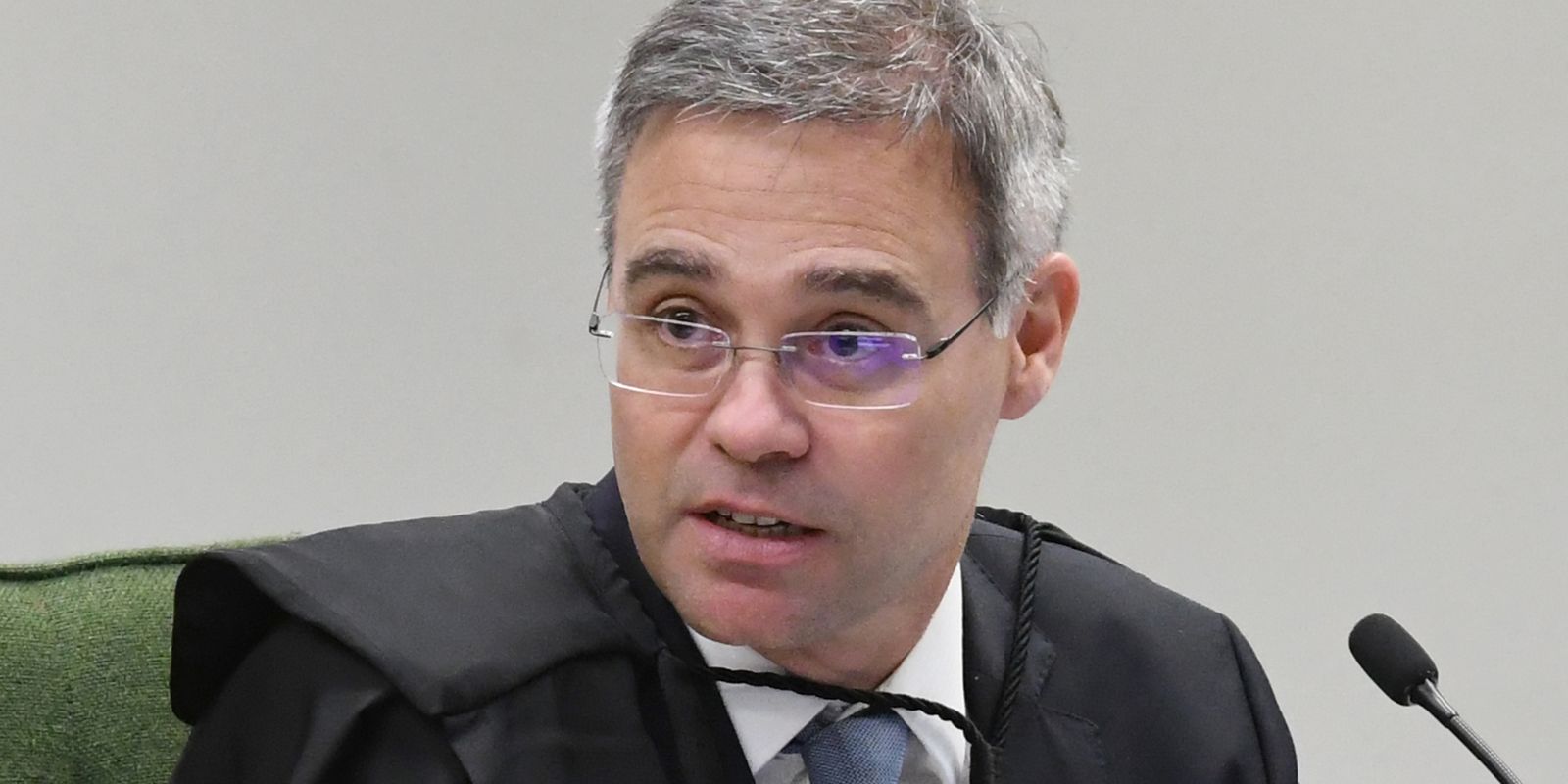 andre-mendonca-toma-posse-no-cargo-de-ministro-efetivo-do-tse