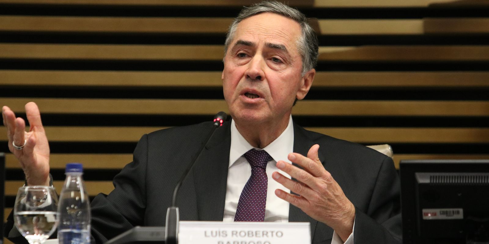 barroso:-decisao-do-stf-pode-beneficiar-condenado-por-porte-de-maconha